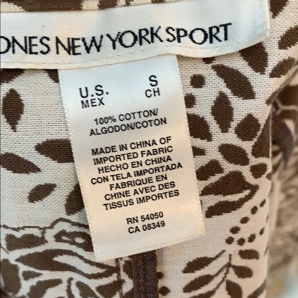 Lightweight floral patterned jacket - Picture 6 of 6